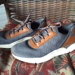 Cole Haan Grandsport Men's Gray and Brown Sneakers 9M